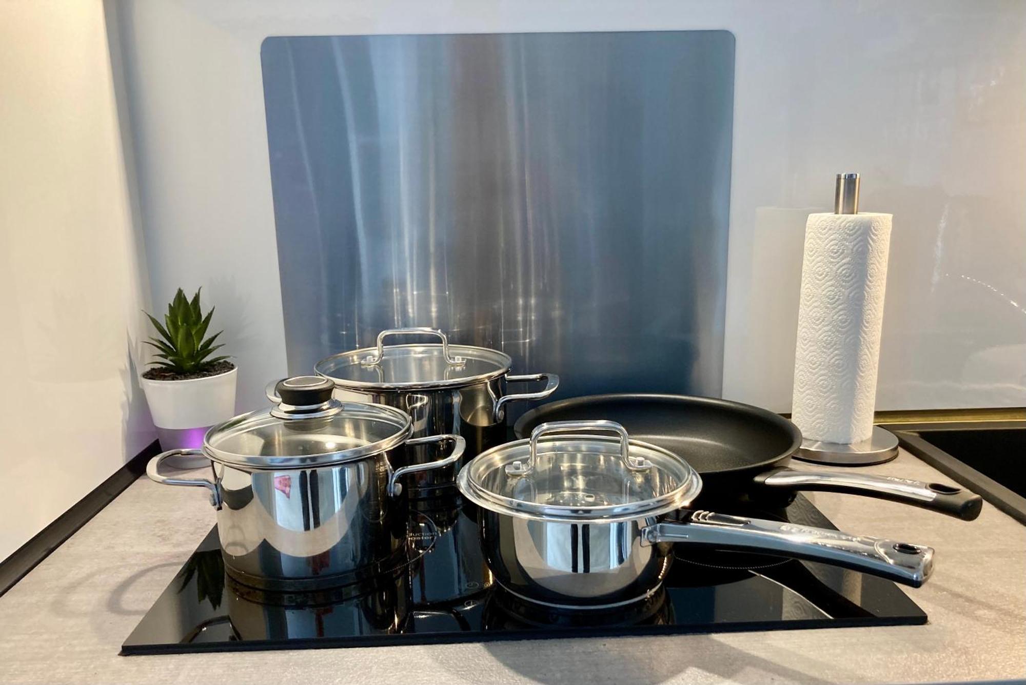 Living At Saarpartments -Adultsonly- 2 Bedrooms, Kitchen- Business & Holiday Apartments For Long- And Short Term Stay, 3 Min To Train-Station, Secure E-Bike Parking! Saarbrücken Eksteriør bilde